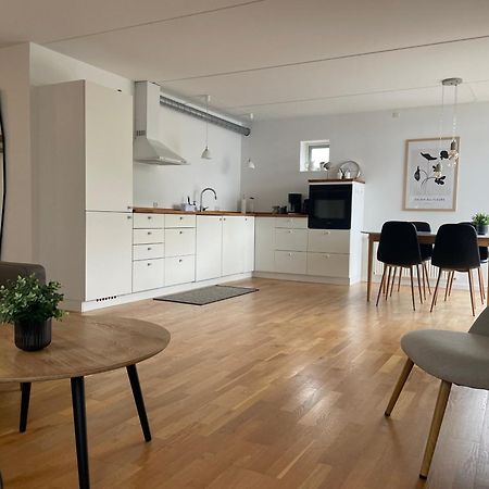 Unique Sea & Landscape View And Spacious Apartment Klaksvík Екстериор снимка