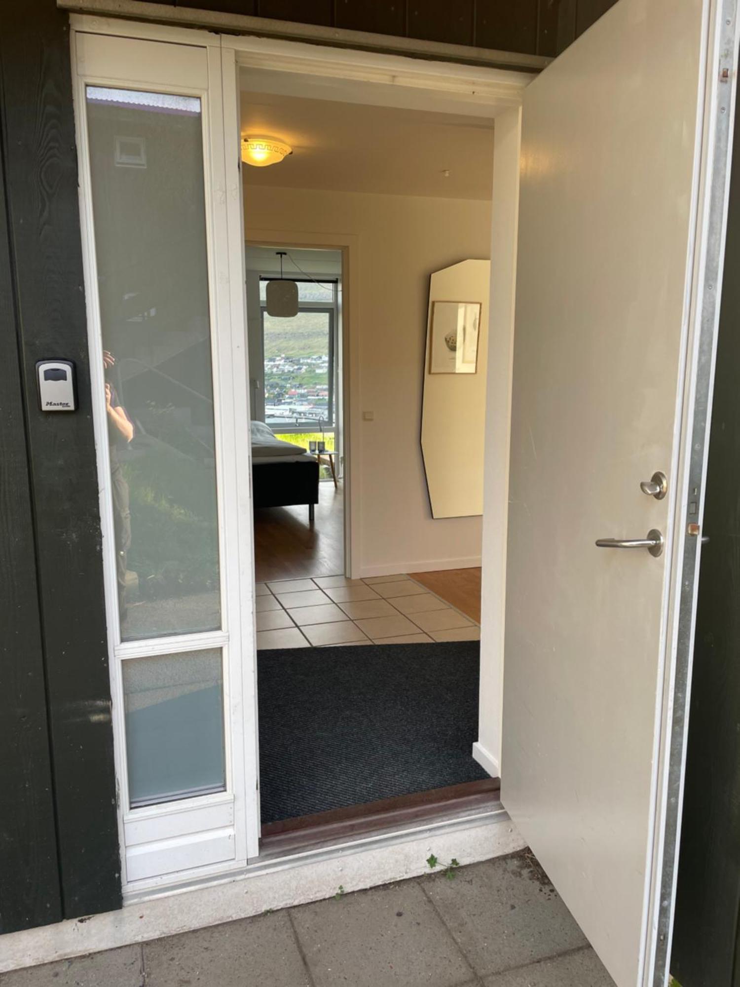 Unique Sea & Landscape View And Spacious Apartment Klaksvík Екстериор снимка