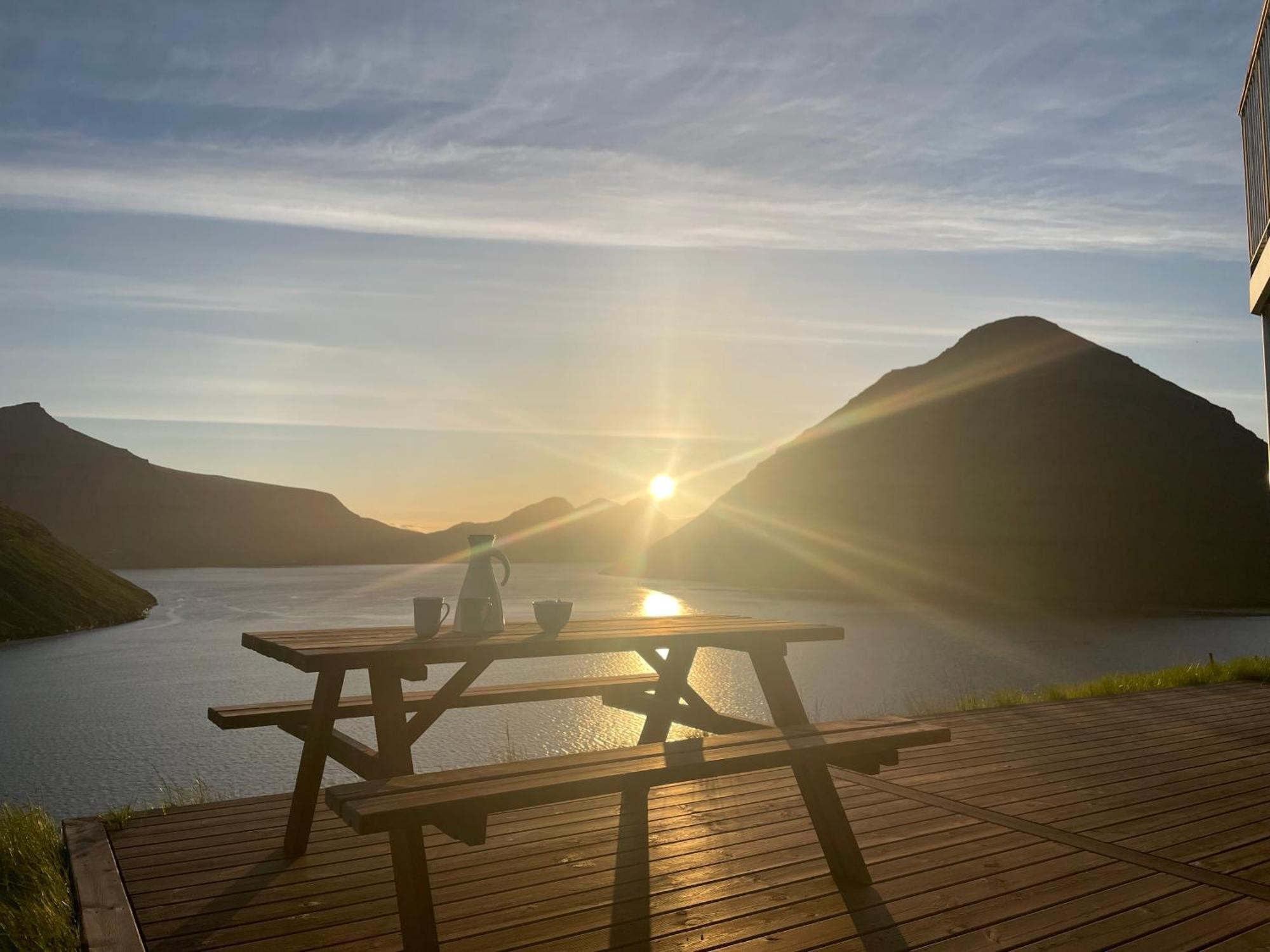 Unique Sea & Landscape View And Spacious Apartment Klaksvík Екстериор снимка