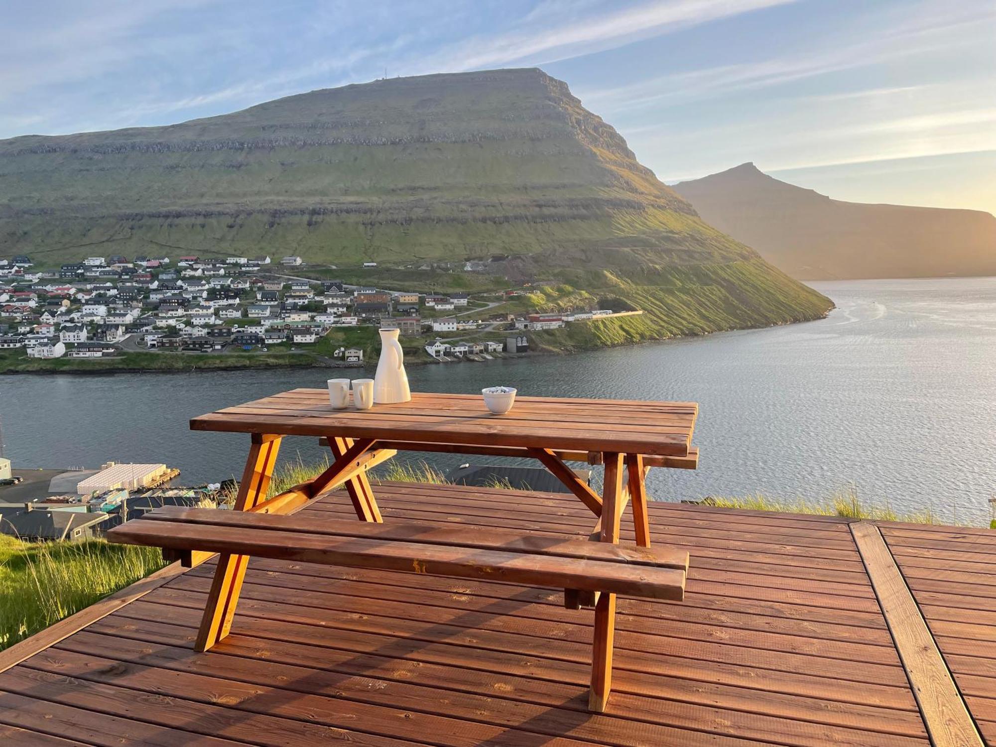 Unique Sea & Landscape View And Spacious Apartment Klaksvík Екстериор снимка