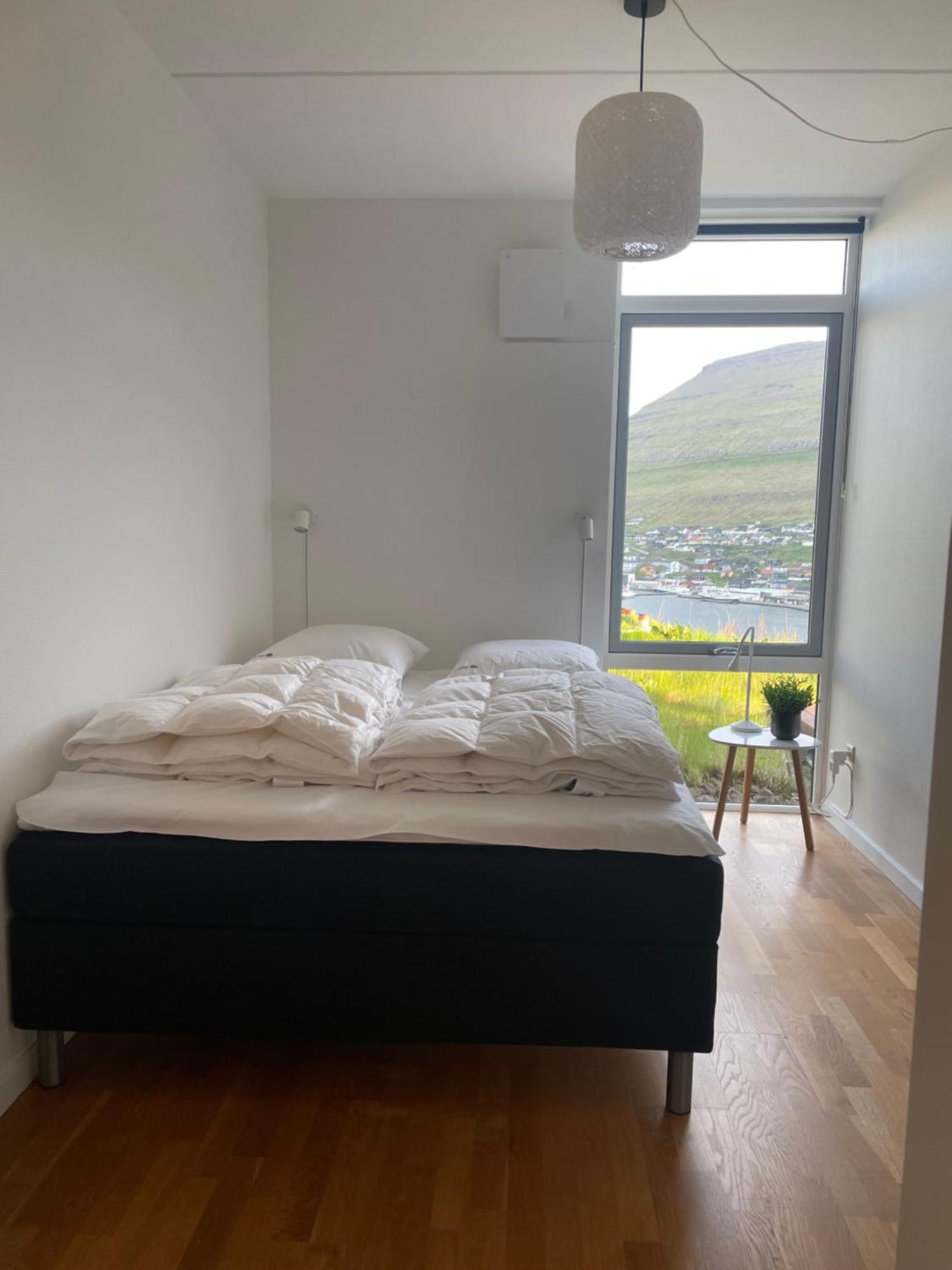 Unique Sea & Landscape View And Spacious Apartment Klaksvík Екстериор снимка