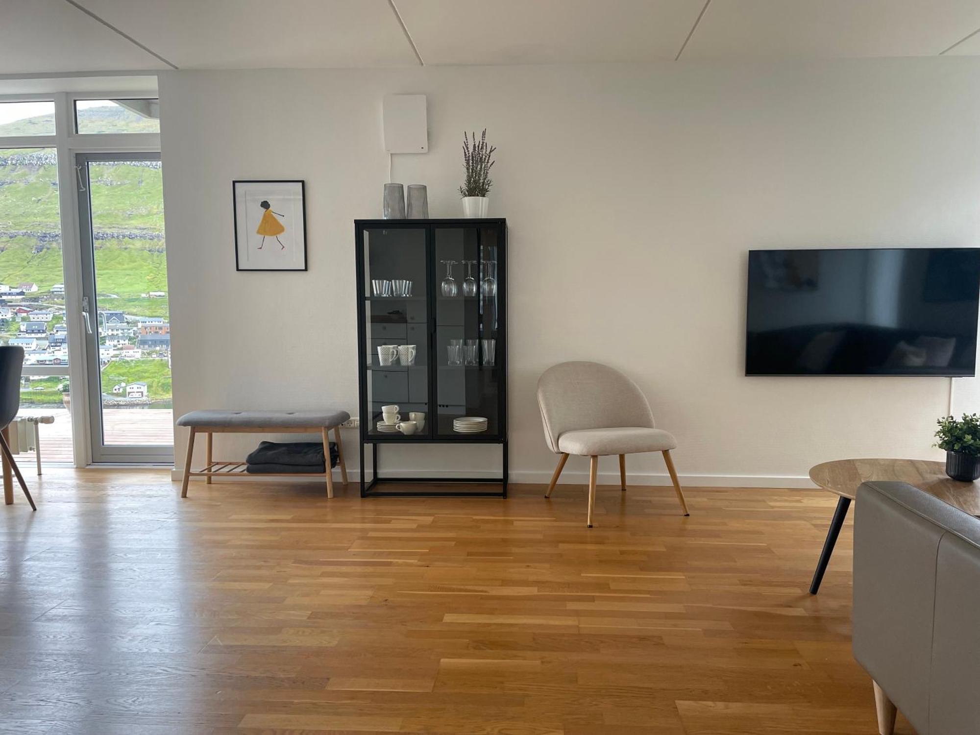 Unique Sea & Landscape View And Spacious Apartment Klaksvík Екстериор снимка